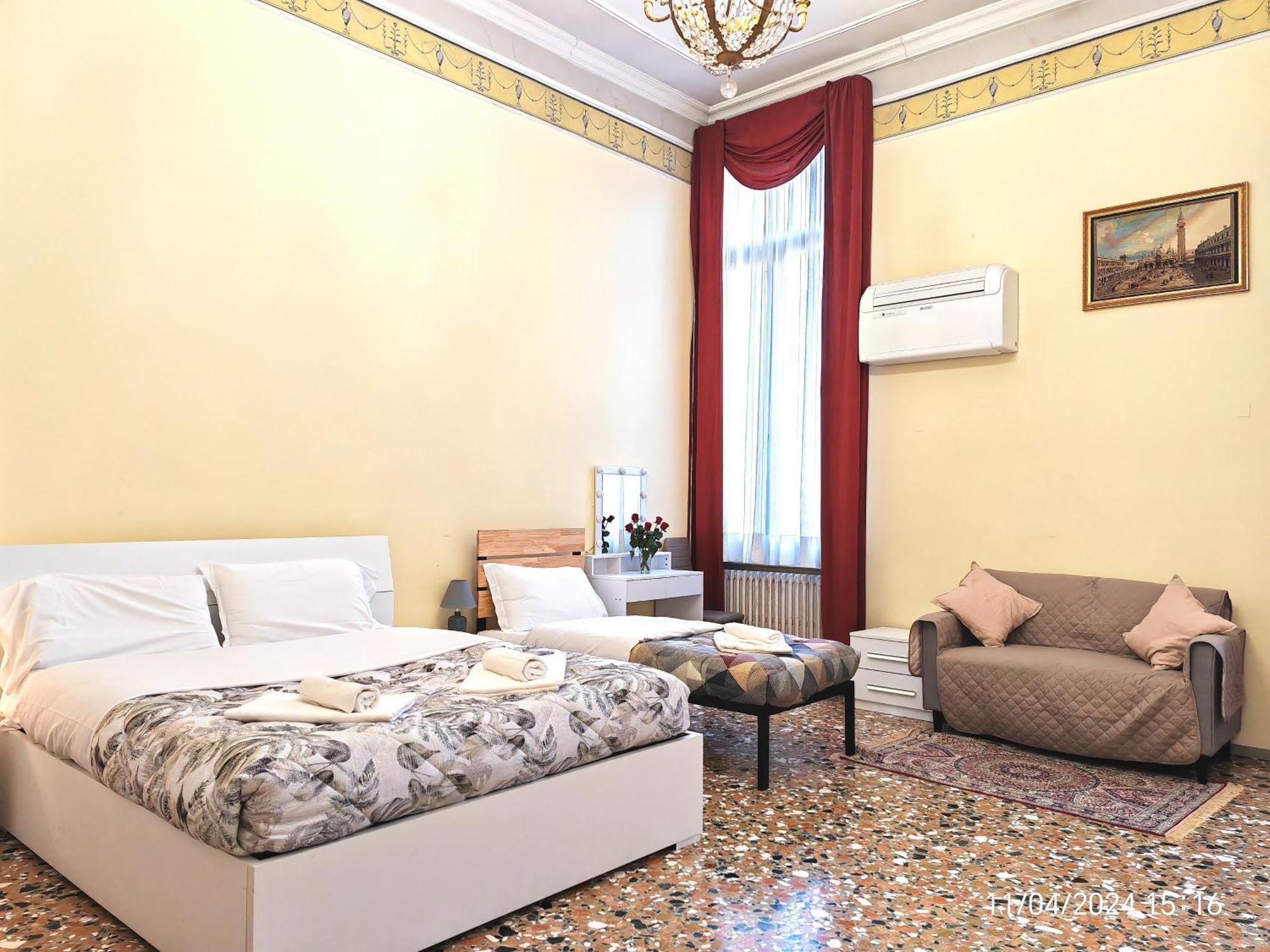 Venice Tourist House Zewnętrze zdjęcie