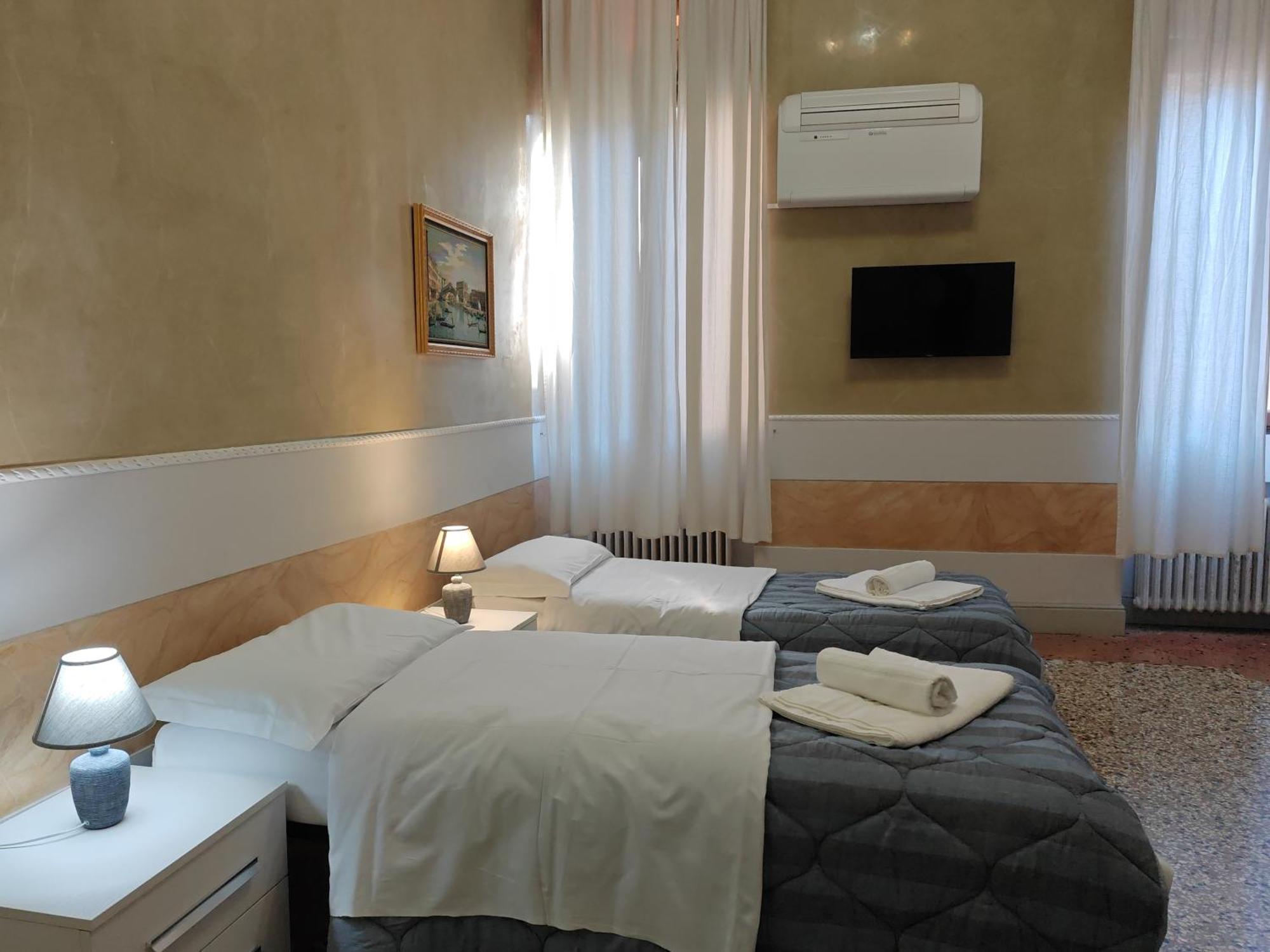 Venice Tourist House Zewnętrze zdjęcie